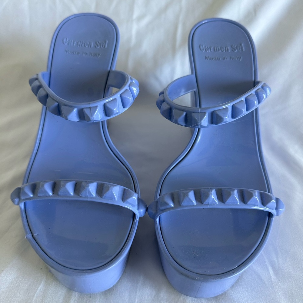 Carmen Sol Jelly studded wedge
